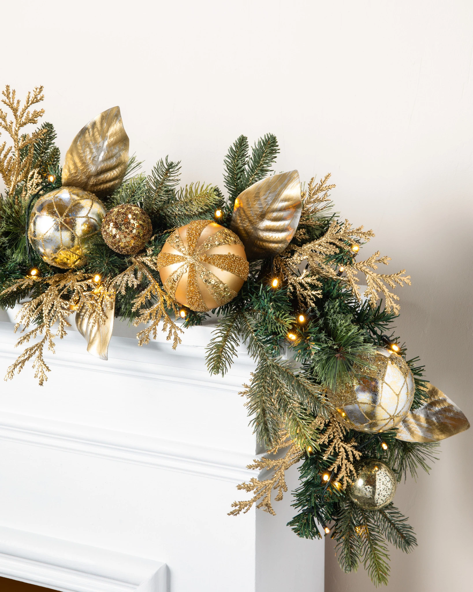 Gilded Glory Wreath
