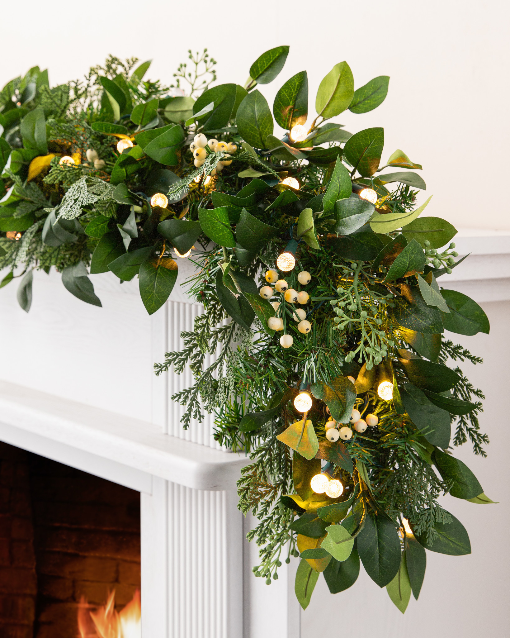 Outdoor White Berry Cypress Wreath
